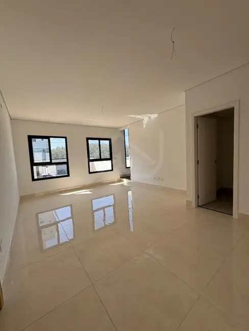 Casa com 3 quartos à venda, 118m2 em Portais (Polvilho), Cajamar - SP - imagem 3 Foto 3 de Casa com 3 quartos à venda, 118m2 em Portais (Polvilho), Cajamar - SP