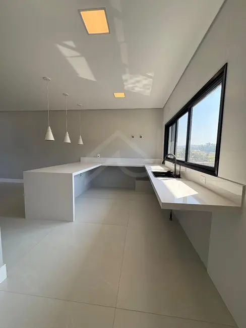 Casa com 3 quartos à venda, 240m2 em Portais (Polvilho), Cajamar - SP - imagem 7 Foto 7 de Casa com 3 quartos à venda, 240m2 em Portais (Polvilho), Cajamar - SP