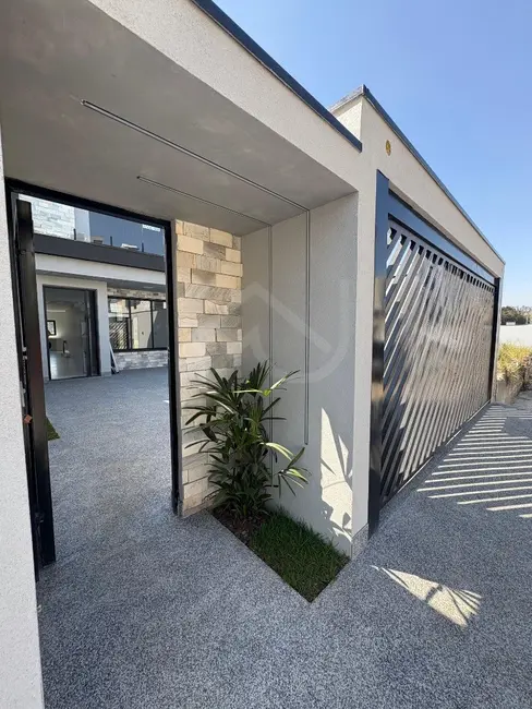 Casa com 3 quartos à venda, 240m2 em Portais (Polvilho), Cajamar - SP - imagem 3 Foto 3 de Casa com 3 quartos à venda, 240m2 em Portais (Polvilho), Cajamar - SP