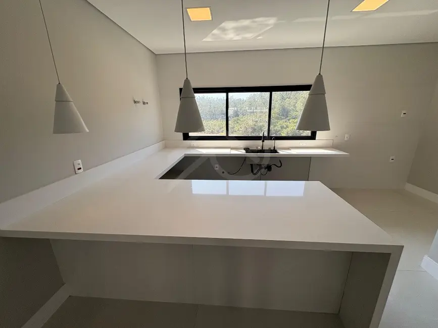 Casa com 3 quartos à venda, 240m2 em Portais (Polvilho), Cajamar - SP - imagem 9 Foto 9 de Casa com 3 quartos à venda, 240m2 em Portais (Polvilho), Cajamar - SP