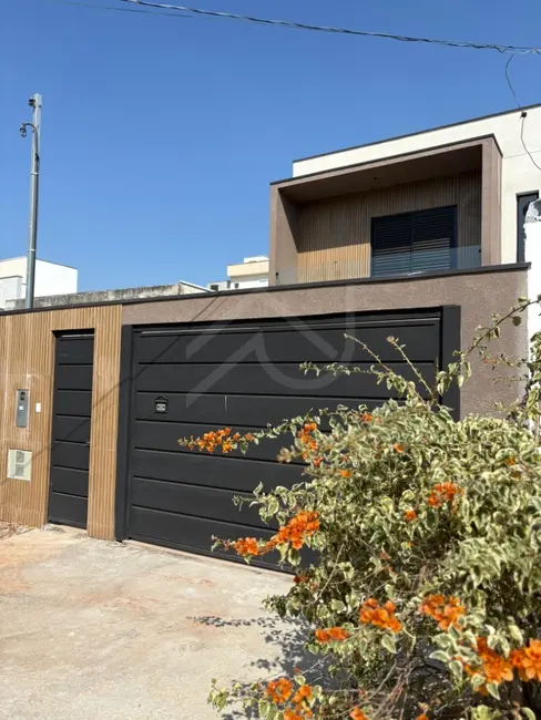 Foto 1 de Casa com 3 quartos à venda, 118m2 em Portais (Polvilho), Cajamar - SP