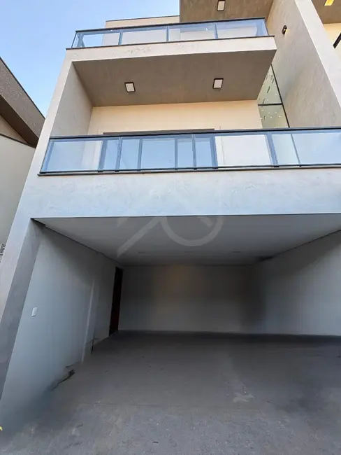Foto 2 de Casa com 3 quartos à venda, 193m2 em Portais (Polvilho), Cajamar - SP