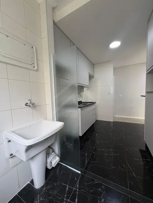 Apartamento com 2 quartos à venda, 58m2 em Jardim Tupanci, Barueri - SP - imagem 9 Foto 9 de Apartamento com 2 quartos à venda, 58m2 em Jardim Tupanci, Barueri - SP