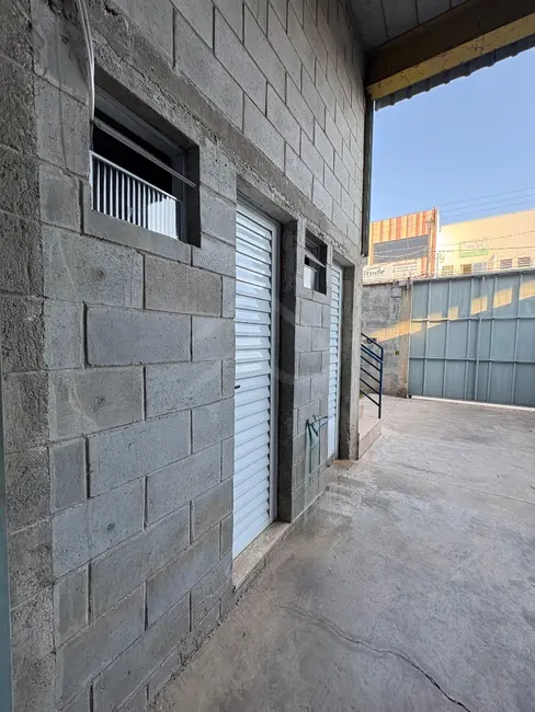 Foto 4 de Armazém / Galpão para alugar, 84m2 em Cajamar - SP