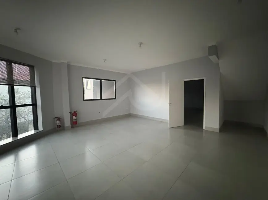Foto 5 de Sala Comercial para alugar, 120m2 em Portais (Polvilho), Cajamar - SP