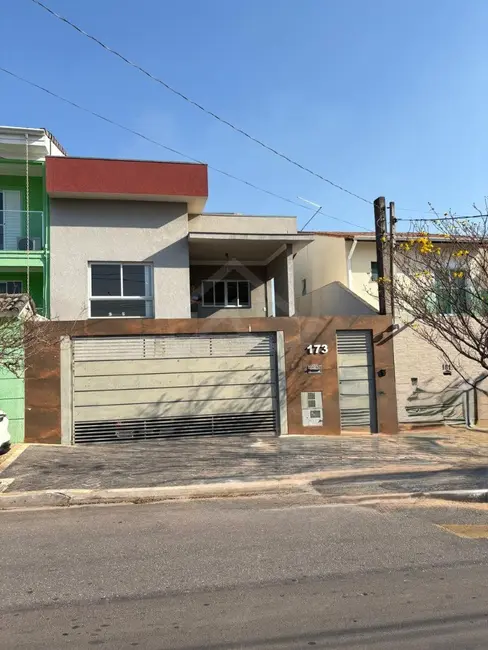 Foto 1 de Casa com 3 quartos para alugar, 140m2 em Portais (Polvilho), Cajamar - SP