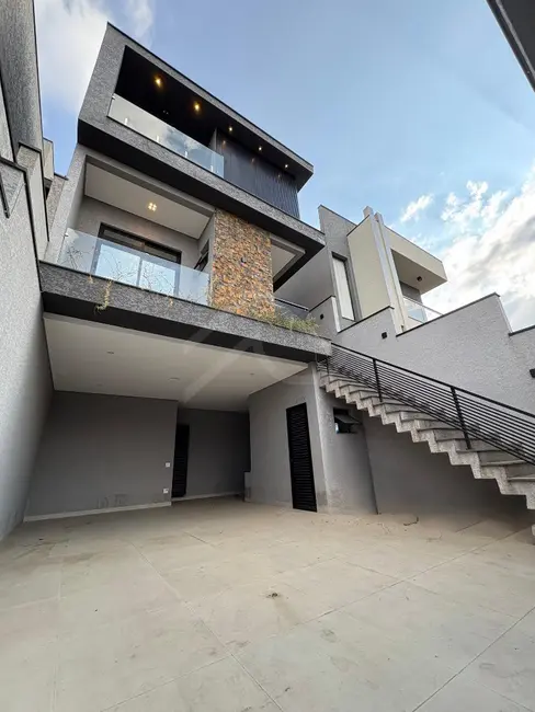 Casa com 3 quartos à venda e para alugar, 180m2 em Portais (Polvilho), Cajamar - SP - imagem 2 Foto 2 de Casa com 3 quartos à venda e para alugar, 180m2 em Portais (Polvilho), Cajamar - SP