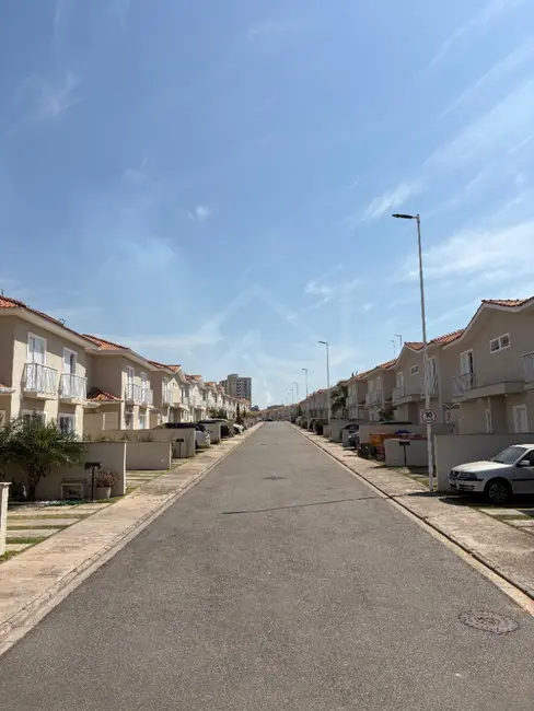 Foto 3 de Casa de Condomínio com 3 quartos para alugar, 93m2 em Portais (Polvilho), Cajamar - SP