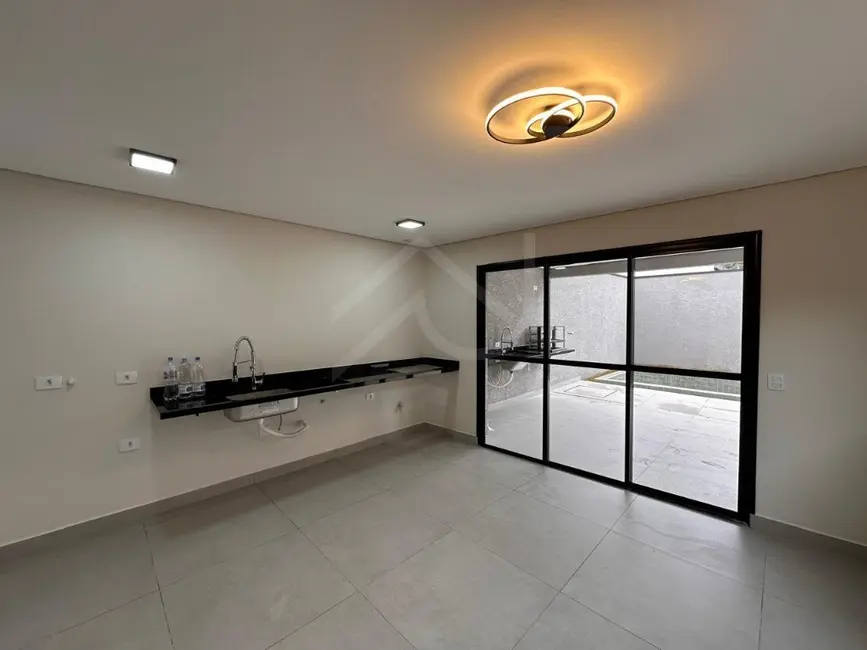 Casa com 3 quartos à venda, 131m2 em Santana De Parnaiba - SP - imagem 4 Foto 4 de Casa com 3 quartos à venda, 131m2 em Santana De Parnaiba - SP