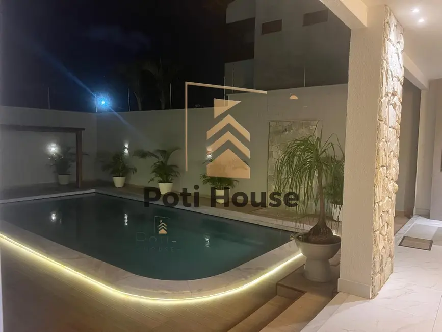 Casa com 5 quartos à venda, 200m2 em Capim Macio, Natal - RN - imagem 9 Foto 9 de Casa com 5 quartos à venda, 200m2 em Capim Macio, Natal - RN