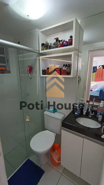 Foto 3 de Apartamento com 2 quartos à venda, 50m2 em Nova Parnamirim, Parnamirim - RN