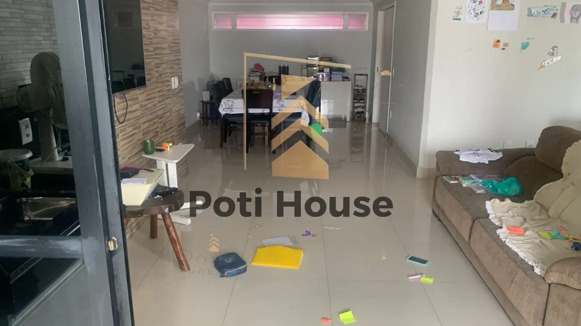 Foto 2 de Apartamento com 3 quartos à venda, 307m2 em Candelária, Natal - RN