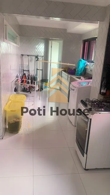 Apartamento com 3 quartos à venda, 307m2 em Candelária, Natal - RN - imagem 8 Foto 8 de Apartamento com 3 quartos à venda, 307m2 em Candelária, Natal - RN