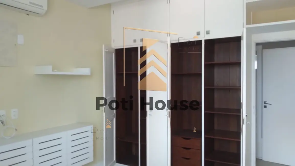 Apartamento com 4 quartos à venda, 170m2 em Petrópolis, Natal - RN - imagem 7 Foto 7 de Apartamento com 4 quartos à venda, 170m2 em Petrópolis, Natal - RN