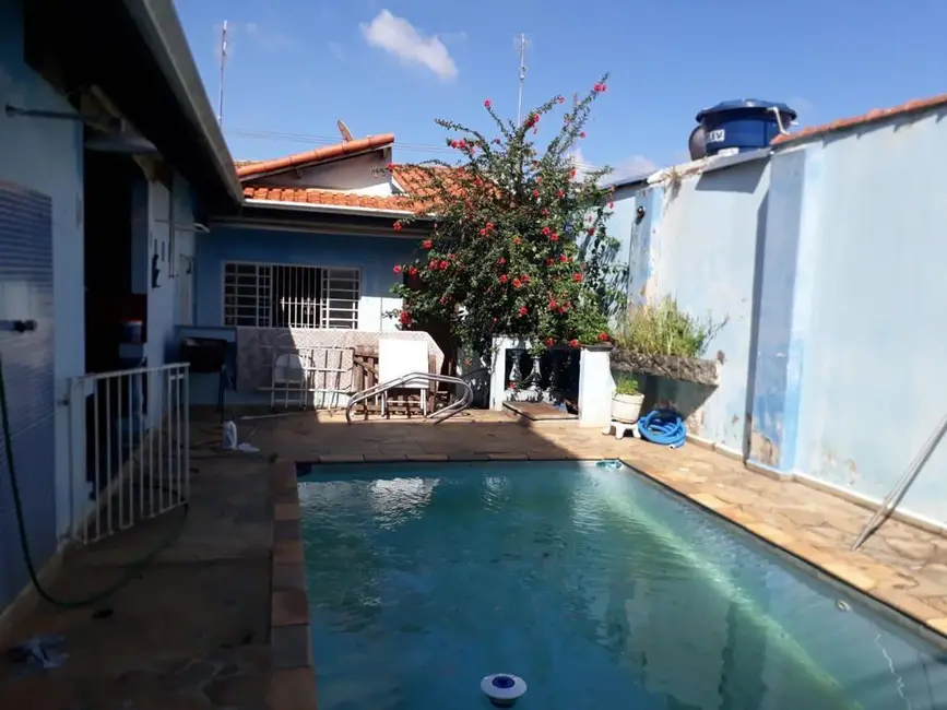 Foto 1 de Casa com 2 quartos à venda, 134m2 em Centro, Tatui - SP