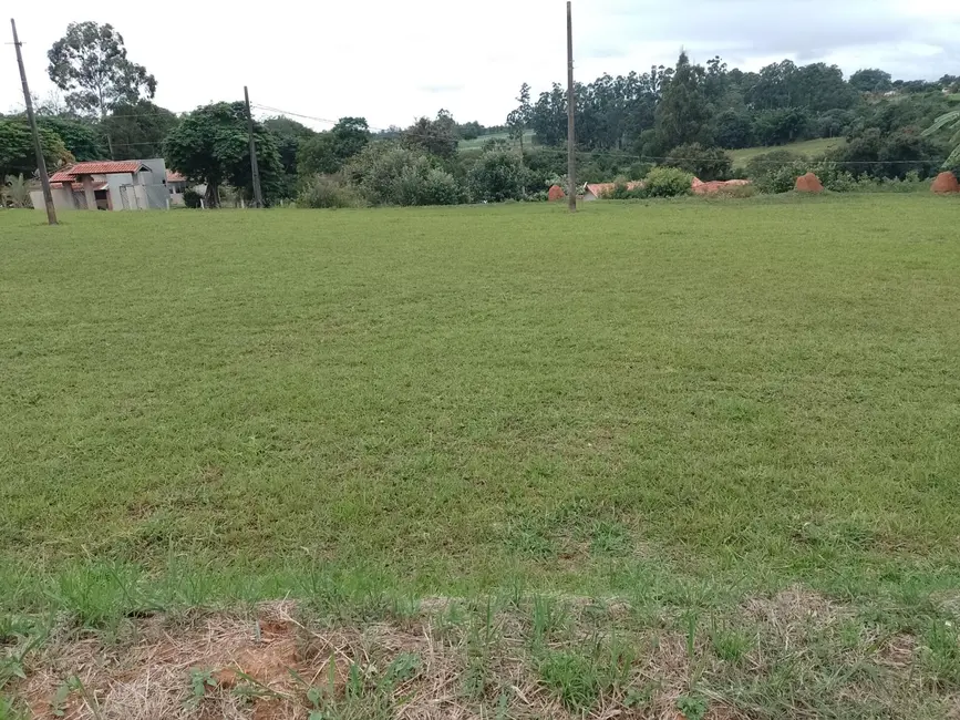 Foto 1 de Terreno / Lote à venda, 7000m2 em Tatui - SP