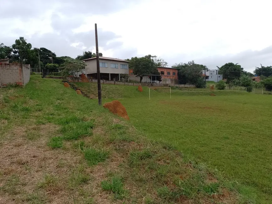Foto 2 de Terreno / Lote à venda, 7000m2 em Tatui - SP