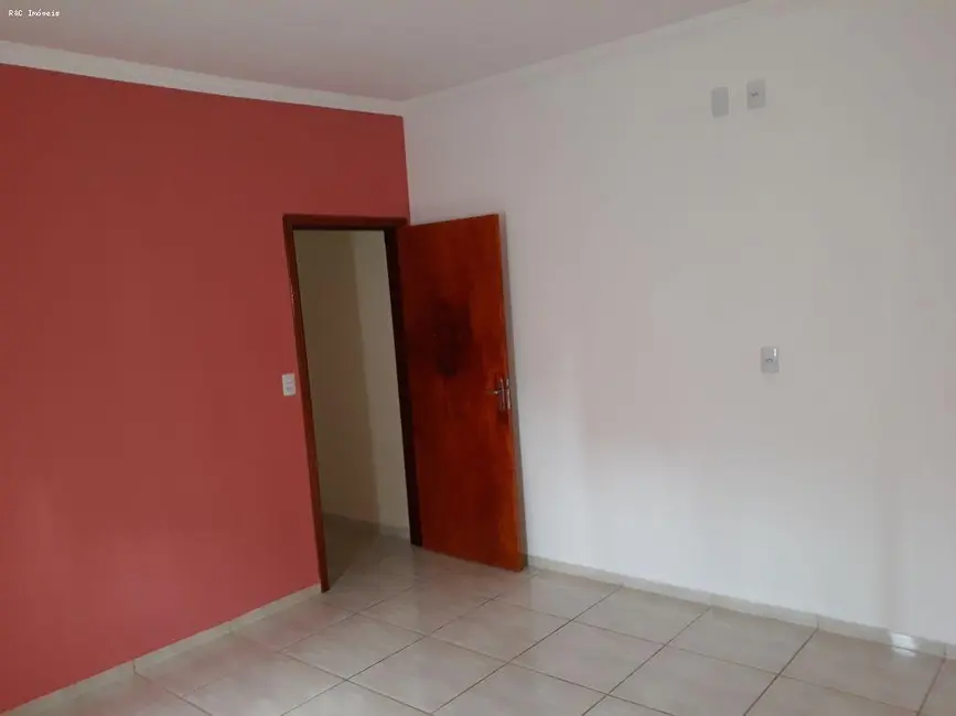 Foto 5 de Casa com 2 quartos à venda, 150m2 em Jardim Residencial Santa Cruz, Tatui - SP