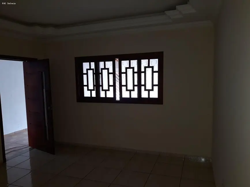 Foto 3 de Casa com 2 quartos à venda, 150m2 em Jardim Residencial Santa Cruz, Tatui - SP