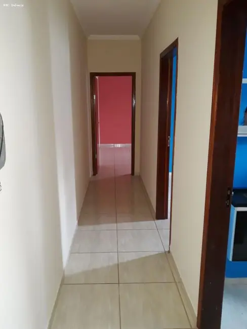 Foto 4 de Casa com 2 quartos à venda, 150m2 em Jardim Residencial Santa Cruz, Tatui - SP