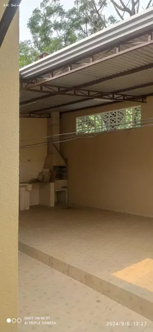 Foto 2 de Casa com 2 quartos à venda, 250m2 em Cerquilho - SP