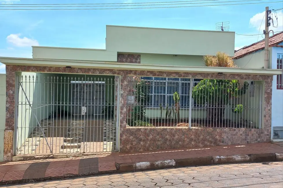 Foto 1 de Casa com 2 quartos à venda, 101m2 em Centro, Tatui - SP