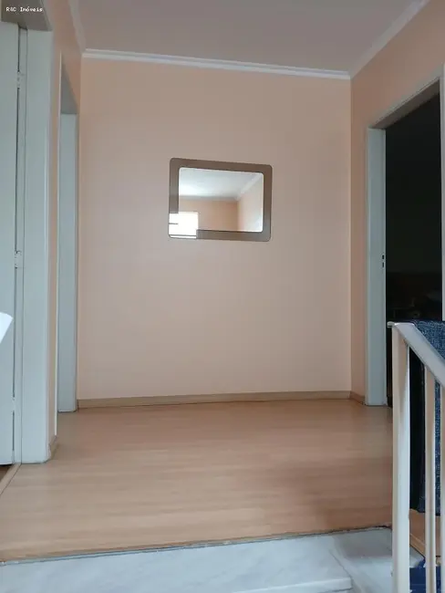 Foto 3 de Sobrado com 3 quartos para alugar, 192m2 em Vila Pires, Santo Andre - SP