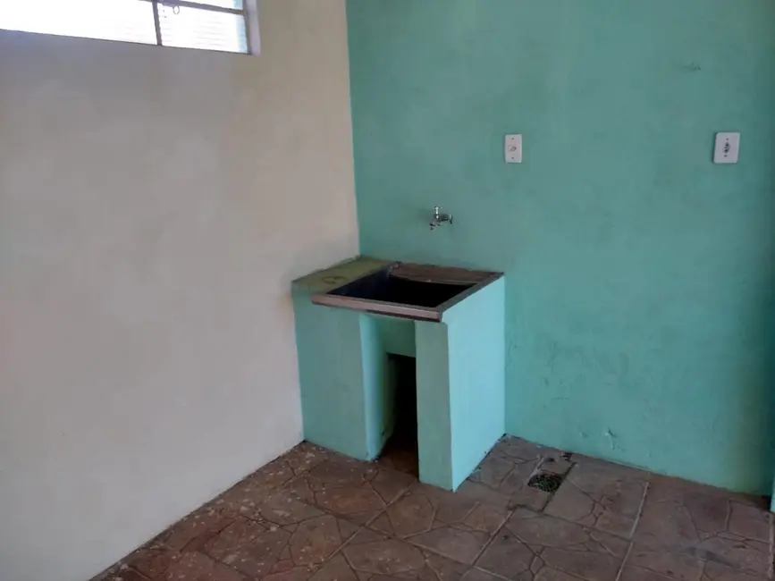 Foto 9 de Casa com 2 quartos à venda, 410m2 em Vila Juca Menezes, Tatui - SP