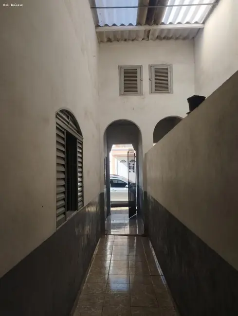 Foto 1 de Casa com 3 quartos à venda, 480m2 em Centro, Tatui - SP