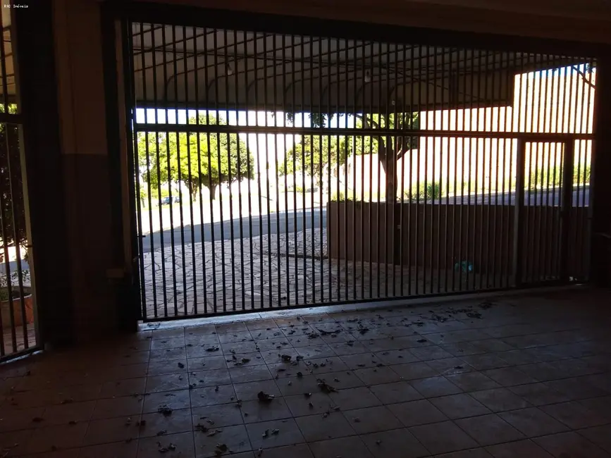 Sala Comercial para alugar, 220m2 em Nova Tatuí, Tatui - SP - imagem 8 Foto 8 de Sala Comercial para alugar, 220m2 em Nova Tatuí, Tatui - SP