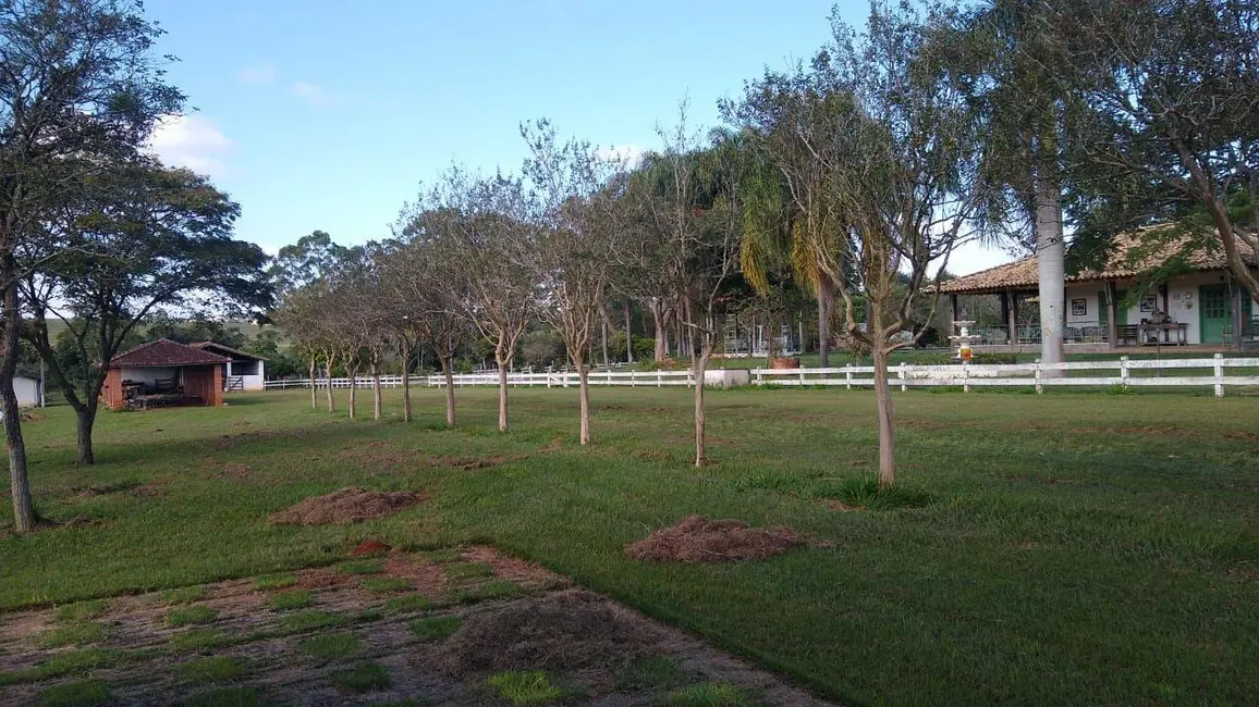 Foto 2 de Fazenda / Haras com 4 quartos à venda, 336380m2 em Centro, Tatui - SP