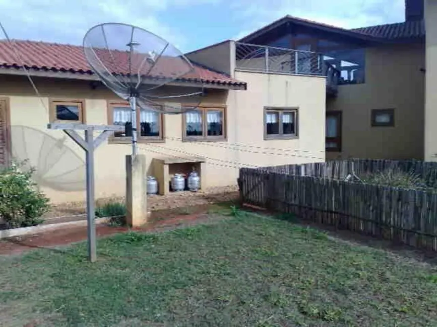 Foto 2 de Chácara com 4 quartos à venda, 96800m2 em Centro, Tatui - SP