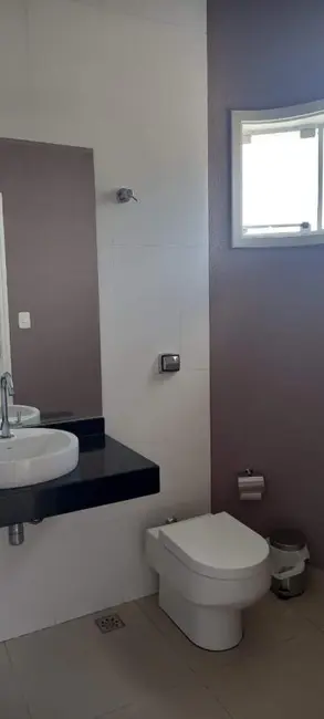 Foto 5 de Casa de Condomínio com 3 quartos à venda, 254m2 em Jardim Marabá, Itapetininga - SP