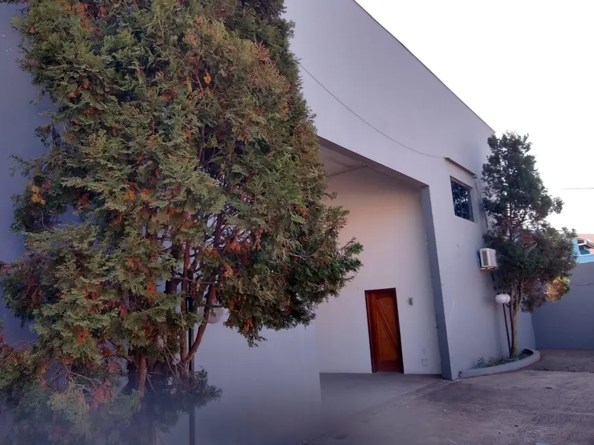 Armazém / Galpão para alugar, 921m2 em Lincoln Parque, Tatui - SP - imagem 4 Foto 4 de Armazém / Galpão para alugar, 921m2 em Lincoln Parque, Tatui - SP