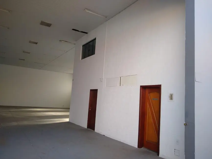 Armazém / Galpão para alugar, 921m2 em Lincoln Parque, Tatui - SP - imagem 8 Foto 8 de Armazém / Galpão para alugar, 921m2 em Lincoln Parque, Tatui - SP