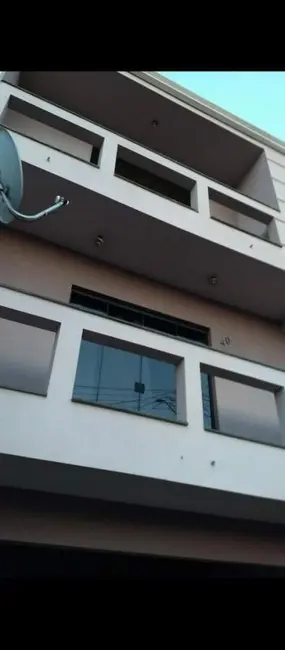 Foto 2 de Sobrado com 3 quartos à venda, 185m2 em Jardim Manoel de Abreu, Tatui - SP