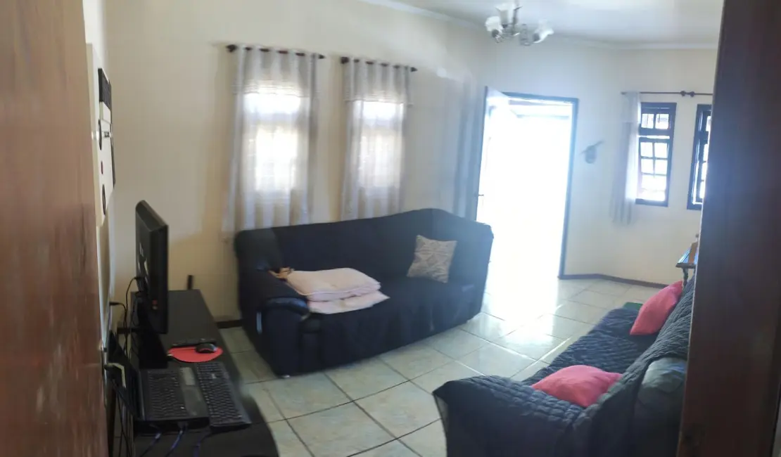 Foto 4 de Casa com 2 quartos à venda, 99m2 em Centro, Cerquilho - SP