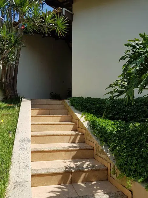 Foto 4 de Casa com 3 quartos à venda, 360m2 em Colina Verde, Tatui - SP