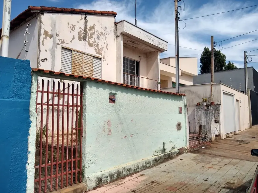 Foto 1 de Casa com 1 quarto à venda, 165m2 em Centro, Tatui - SP