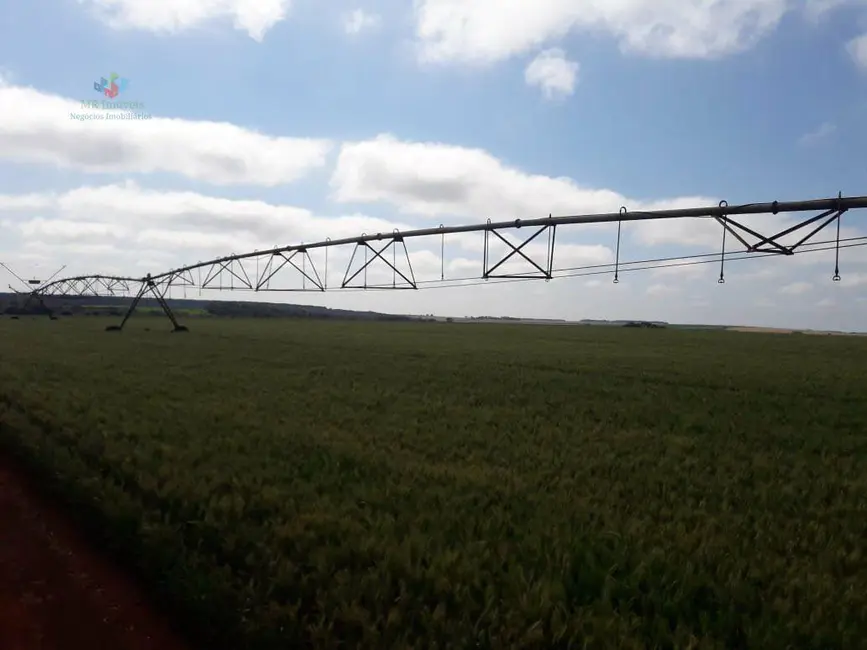 Foto 2 de Fazenda / Haras com 2 quartos à venda, 4210800m2 em Centro, Tatui - SP