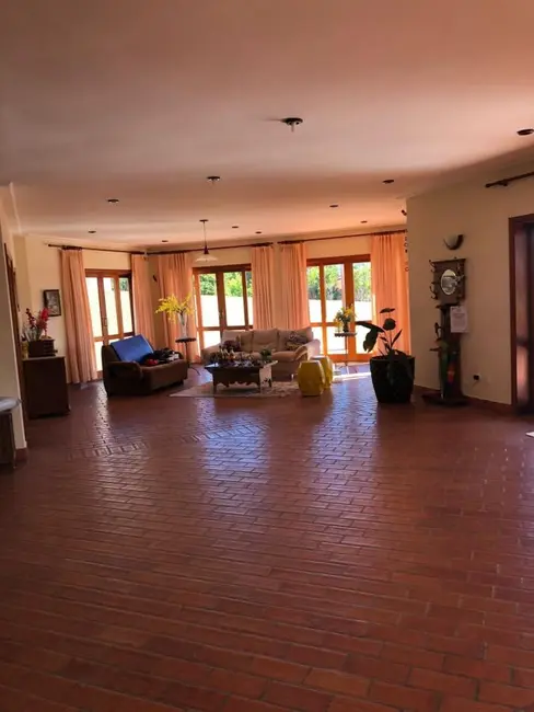 Foto 4 de Casa com 5 quartos à venda, 759m2 em Parque Residencial Colina das Estrelas, Tatui - SP