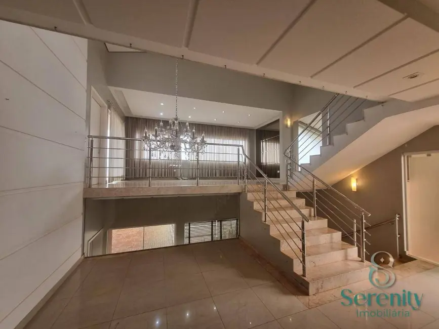 Foto 2 de Casa de Condomínio com 3 quartos para alugar, 755m2 em Londrina - PR