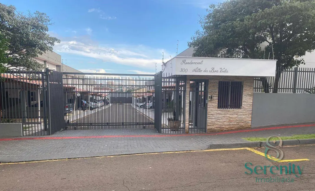 Foto 1 de Casa de Condomínio com 3 quartos à venda e para alugar, 94m2 em Conjunto Habitacional Santiago II, Londrina - PR