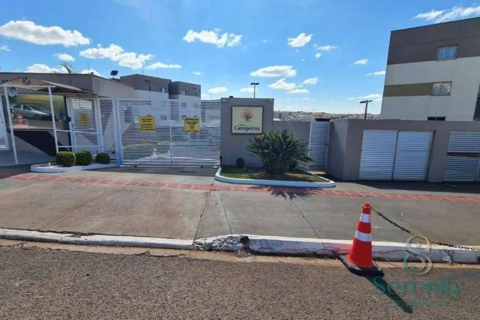 Foto 1 de Apartamento com 2 quartos à venda e para alugar, 76m2 em Conjunto Residencial Marajoara, Londrina - PR