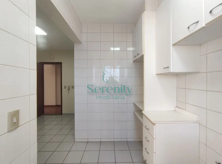 Foto 4 de Apartamento com 3 quartos para alugar, 88m2 em San Remo, Londrina - PR