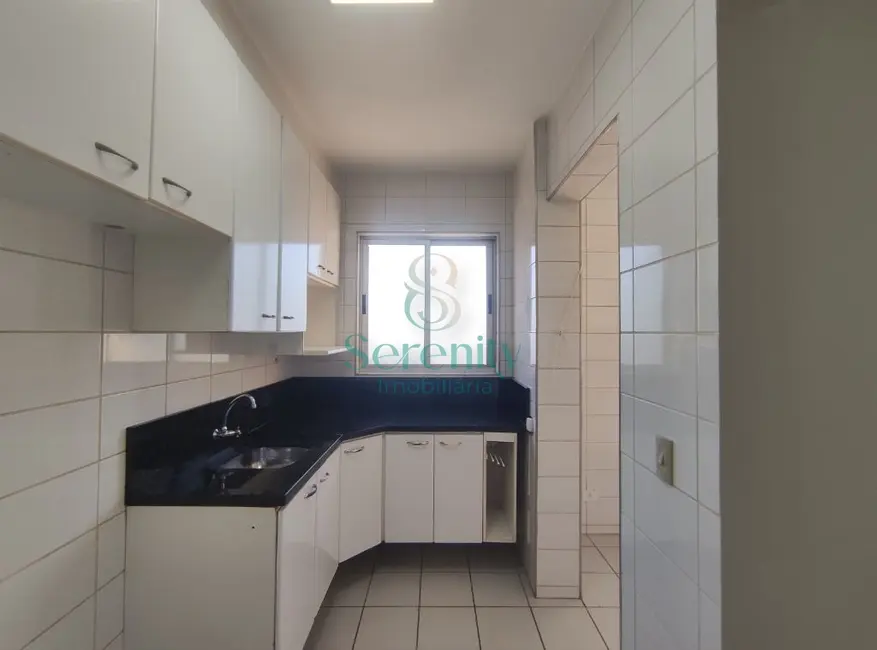 Foto 2 de Apartamento com 3 quartos para alugar, 88m2 em San Remo, Londrina - PR