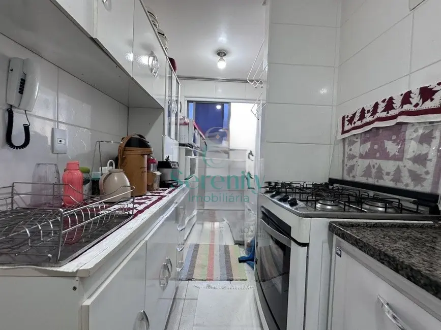 Apartamento com 3 quartos para alugar, 70m2 em Jardim América, Londrina - PR - imagem 7 Foto 7 de Apartamento com 3 quartos para alugar, 70m2 em Jardim América, Londrina - PR