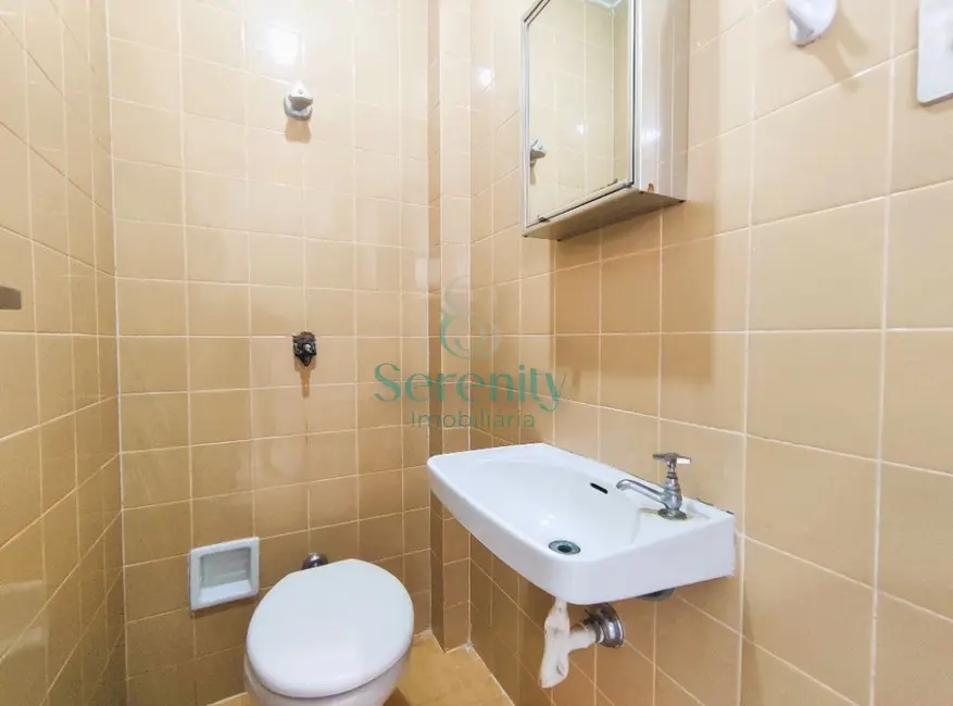 Foto 5 de Apartamento com 3 quartos para alugar, 127m2 em Centro, Londrina - PR