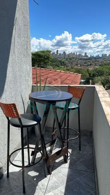 Foto 4 de Sobrado com 3 quartos à venda, 231m2 em Ricardo, Londrina - PR