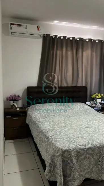Foto 9 de Sobrado com 3 quartos à venda, 231m2 em Ricardo, Londrina - PR